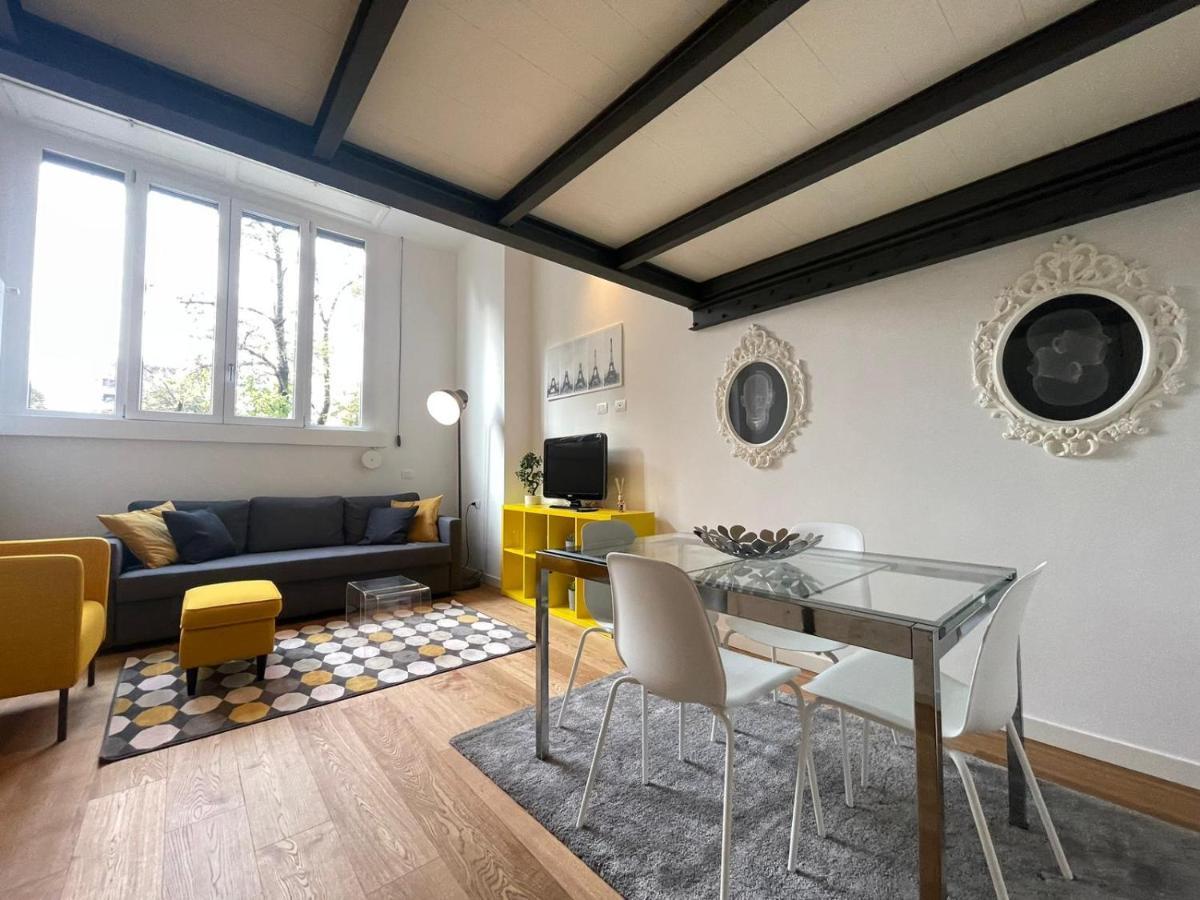 Apartamento Navigli Design Loft - 7 Stops From Duomo, Ac, Netflix Milán Exterior foto